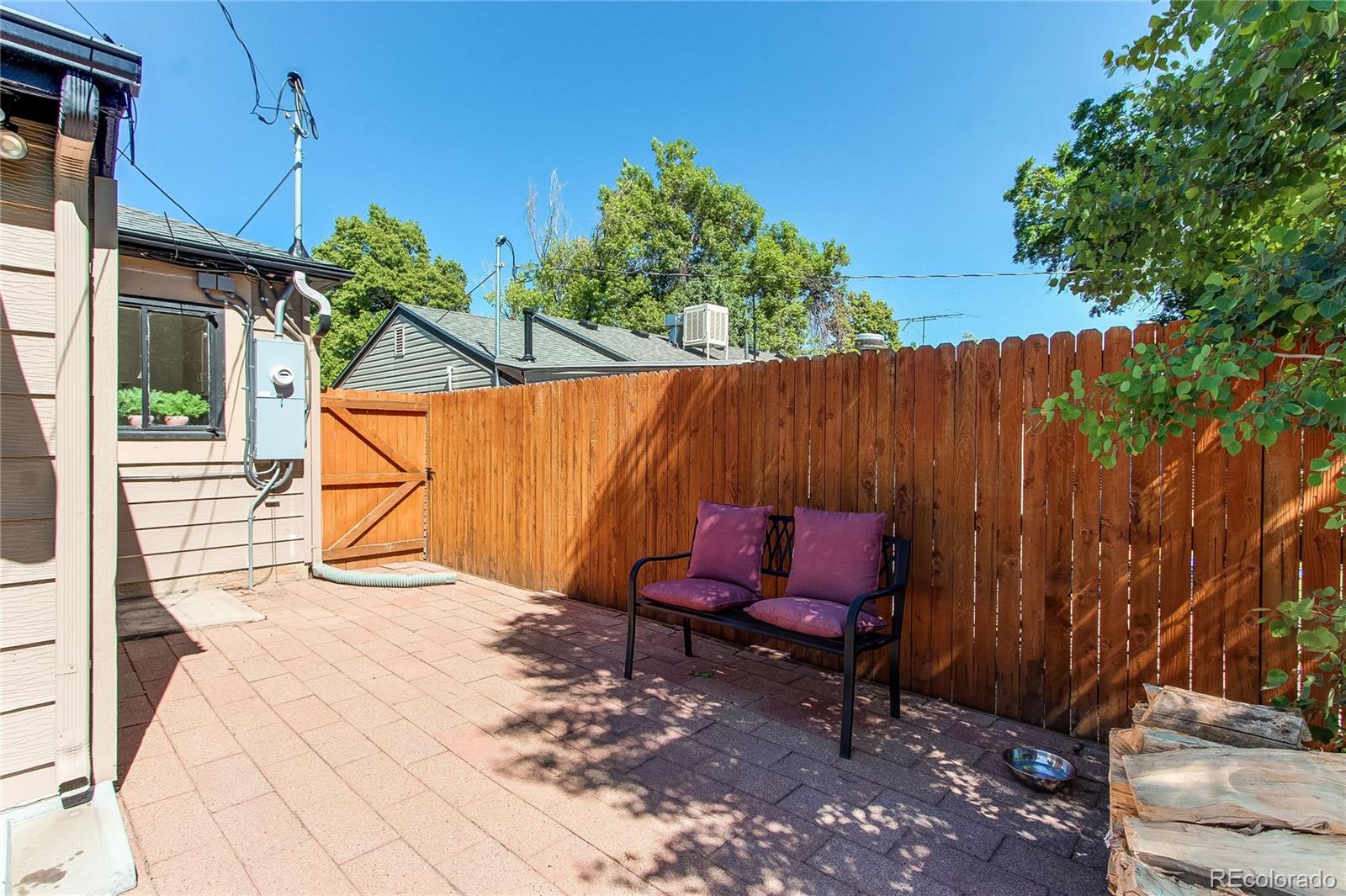 1074 Elmira Street Aurora CO 80010