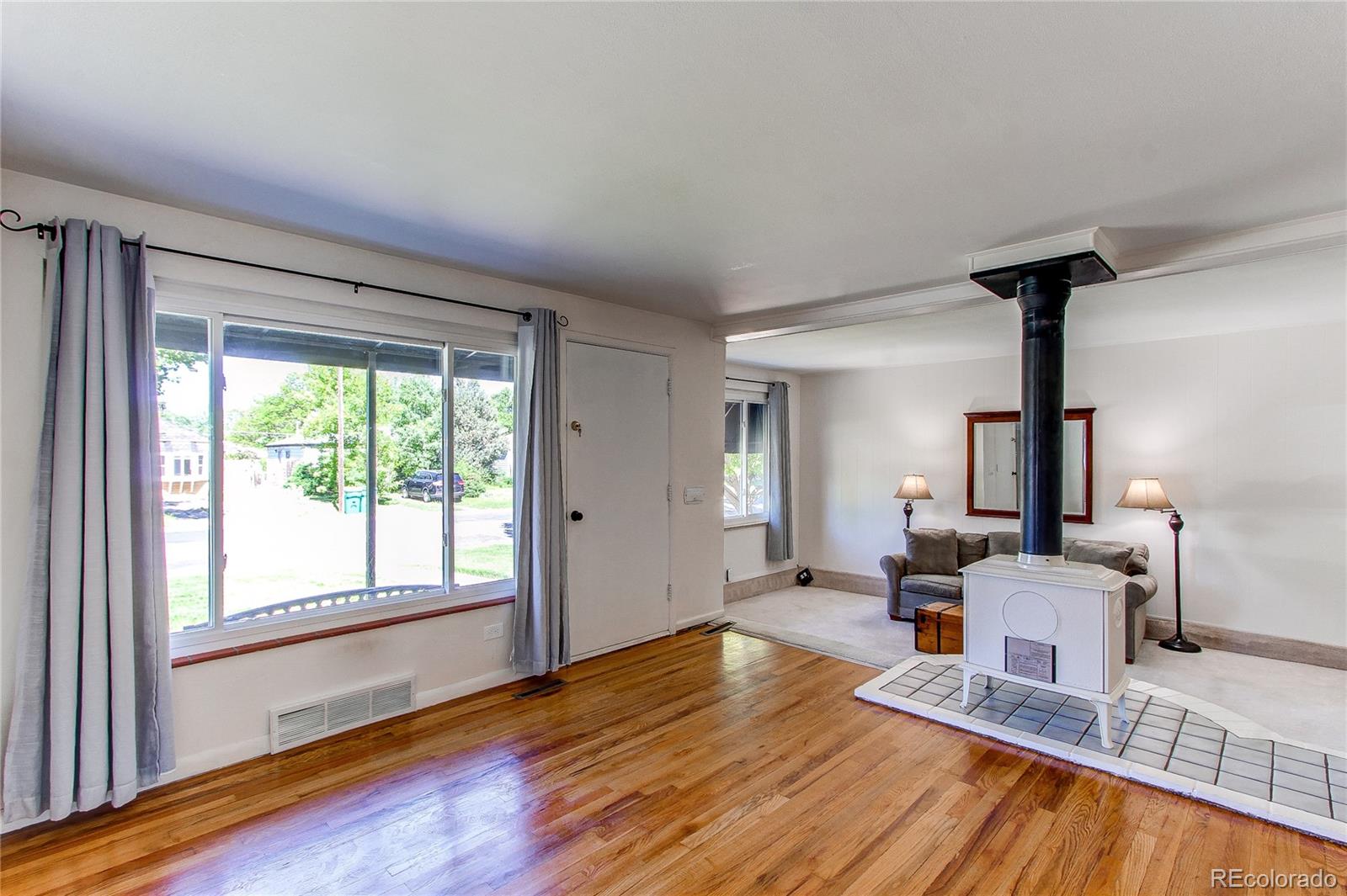 1074 Elmira Street Aurora CO 80010