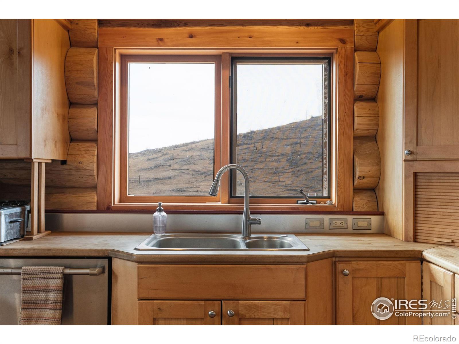 2441 Star View Drive Livermore CO 80536