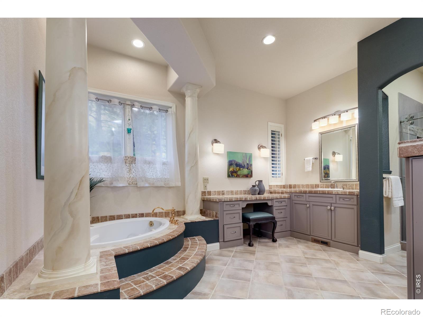 119 Eagle Canyon Circle Lyons CO 80540