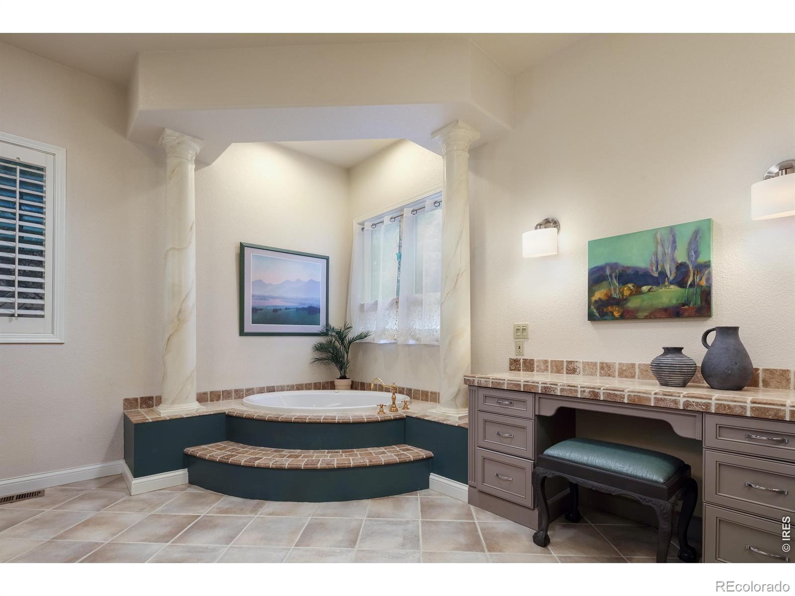 119 Eagle Canyon Circle Lyons CO 80540