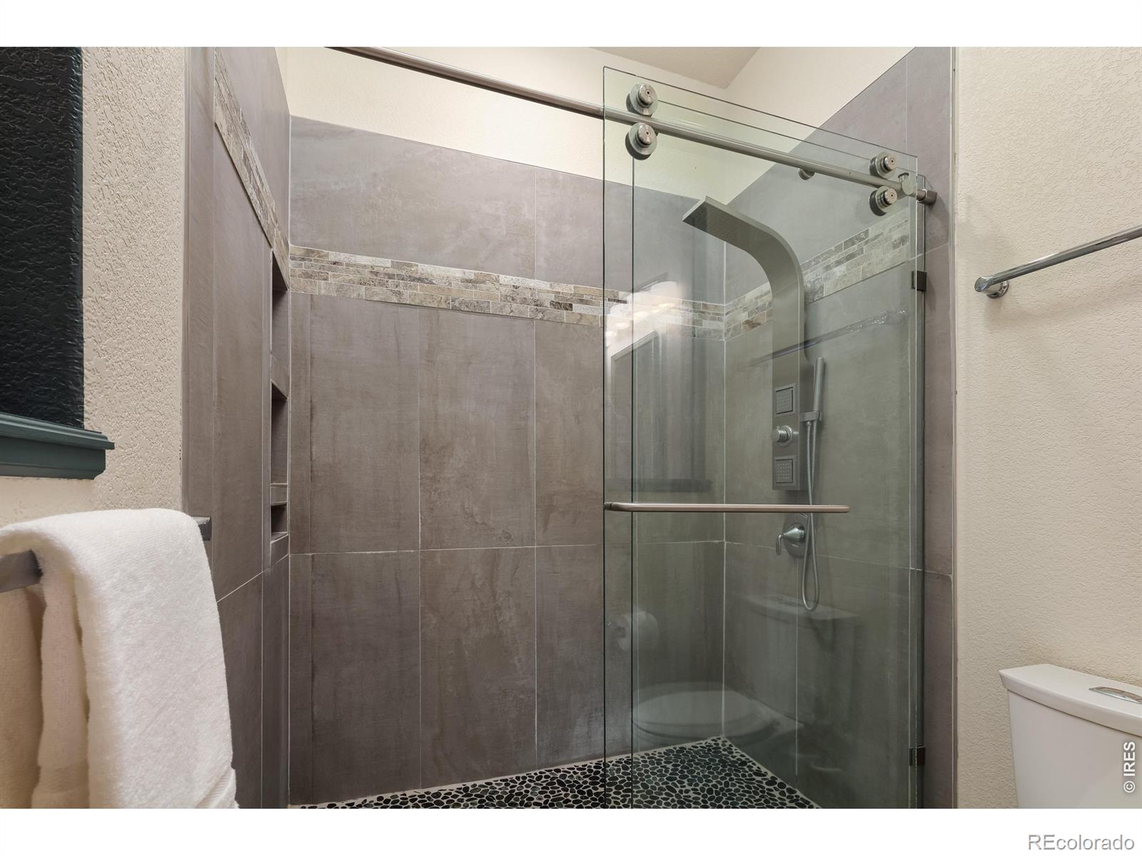 119 Eagle Canyon Circle Lyons CO 80540