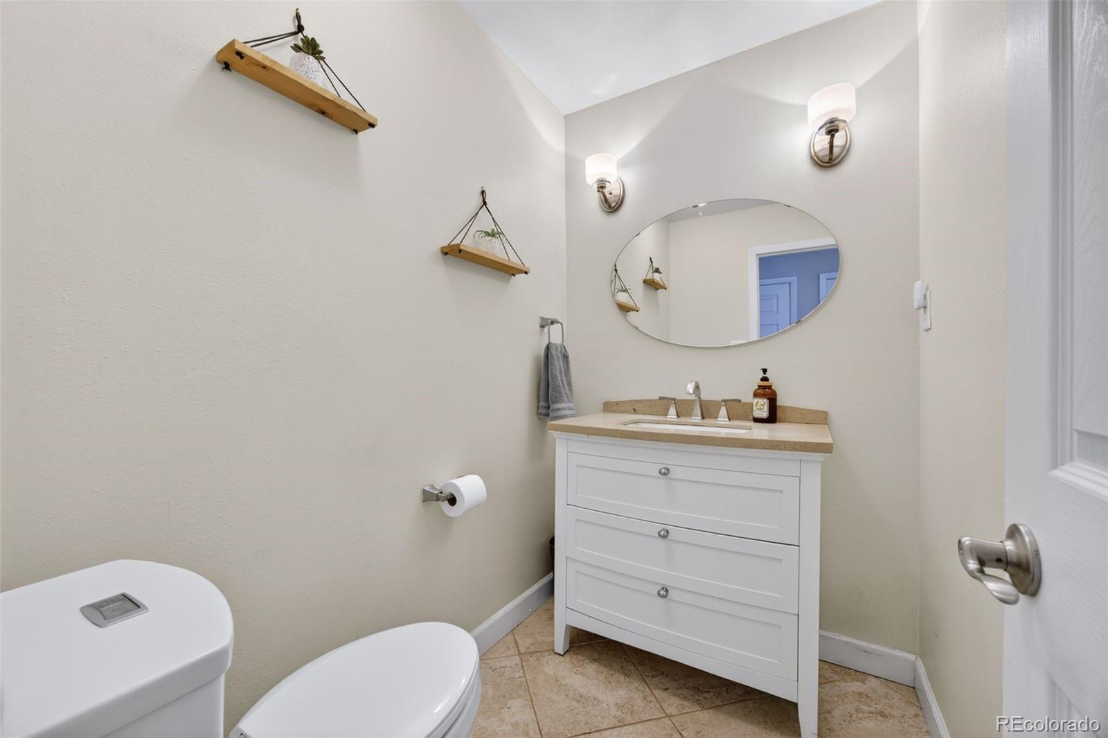 6385 W Frost Drive Littleton CO 80128