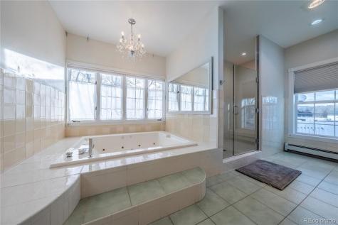955 Independence Street Lakewood CO 80215