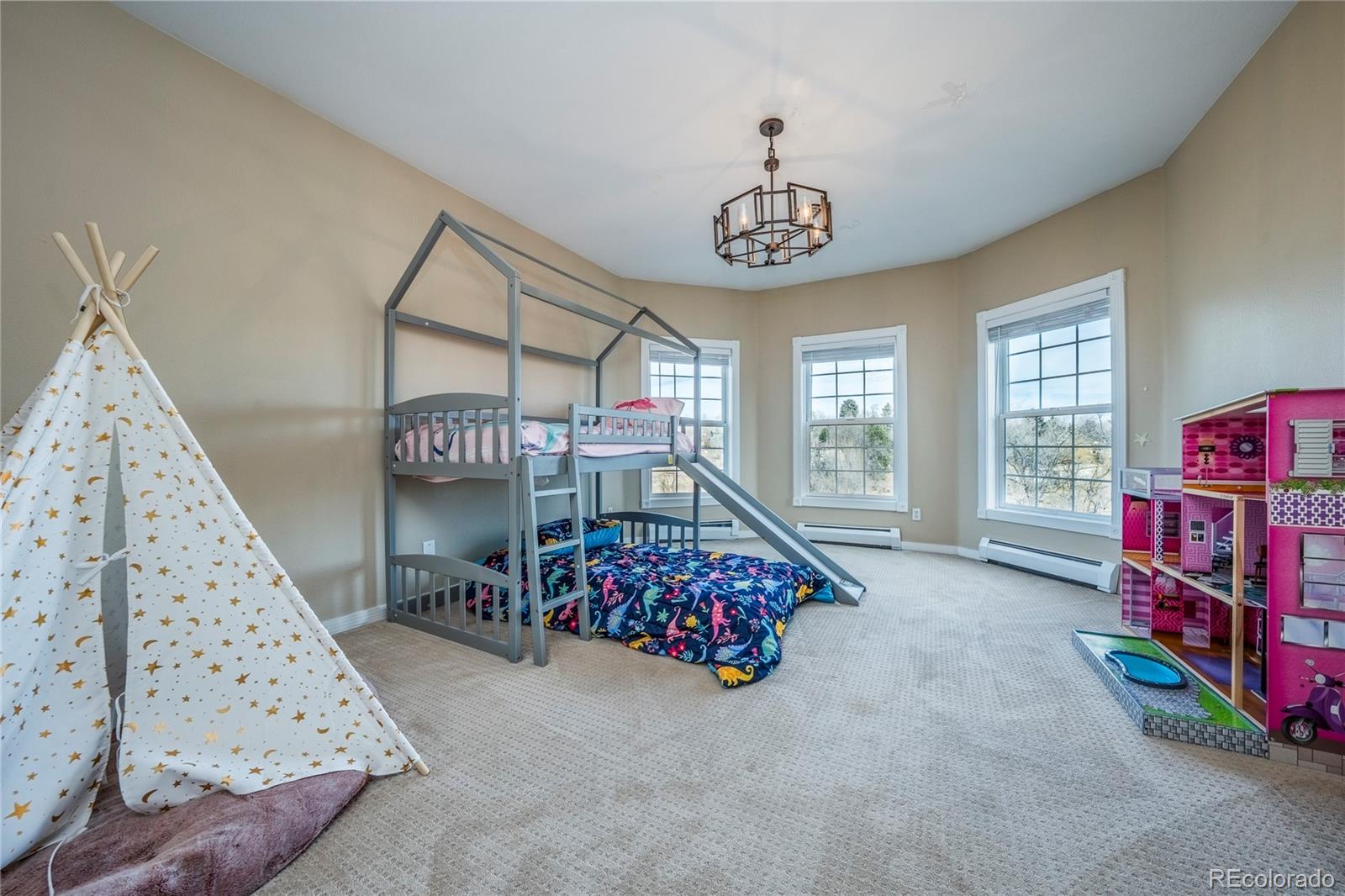 955 Independence Street Lakewood CO 80215