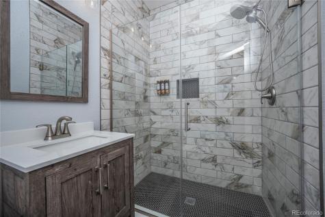 955 Independence Street Lakewood CO 80215