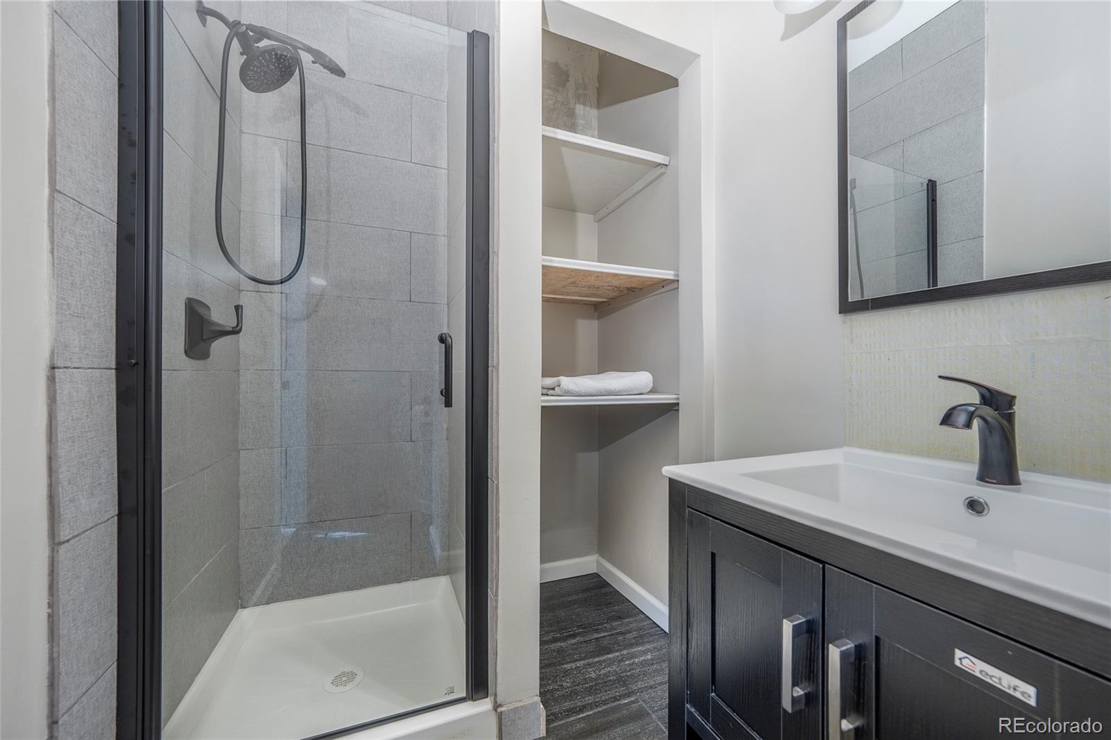 955 Independence Street Lakewood CO 80215