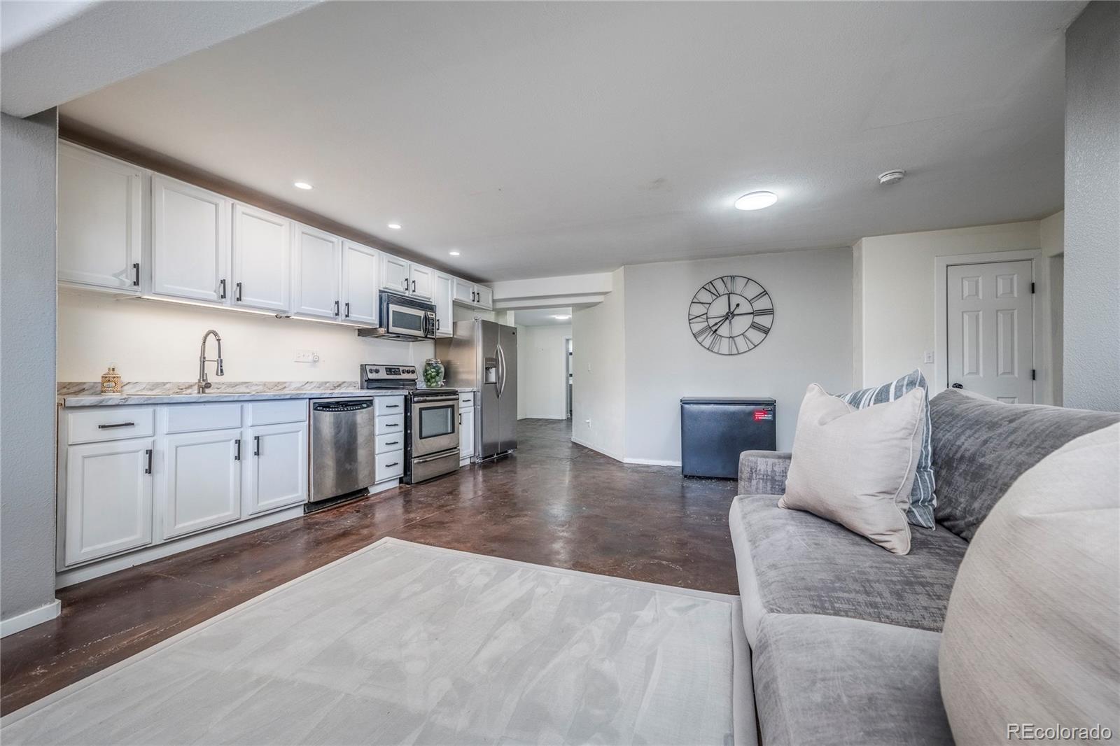 955 Independence Street Lakewood CO 80215