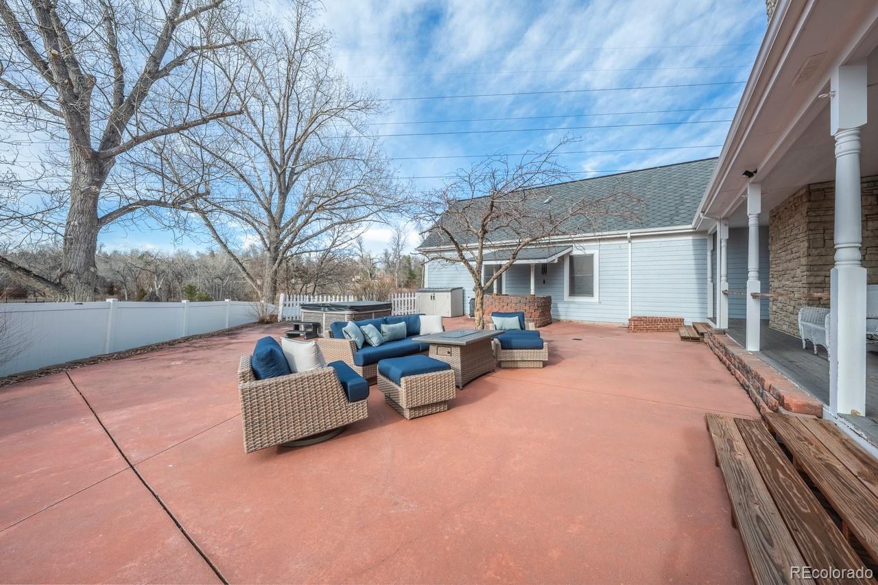955 Independence Street Lakewood CO 80215