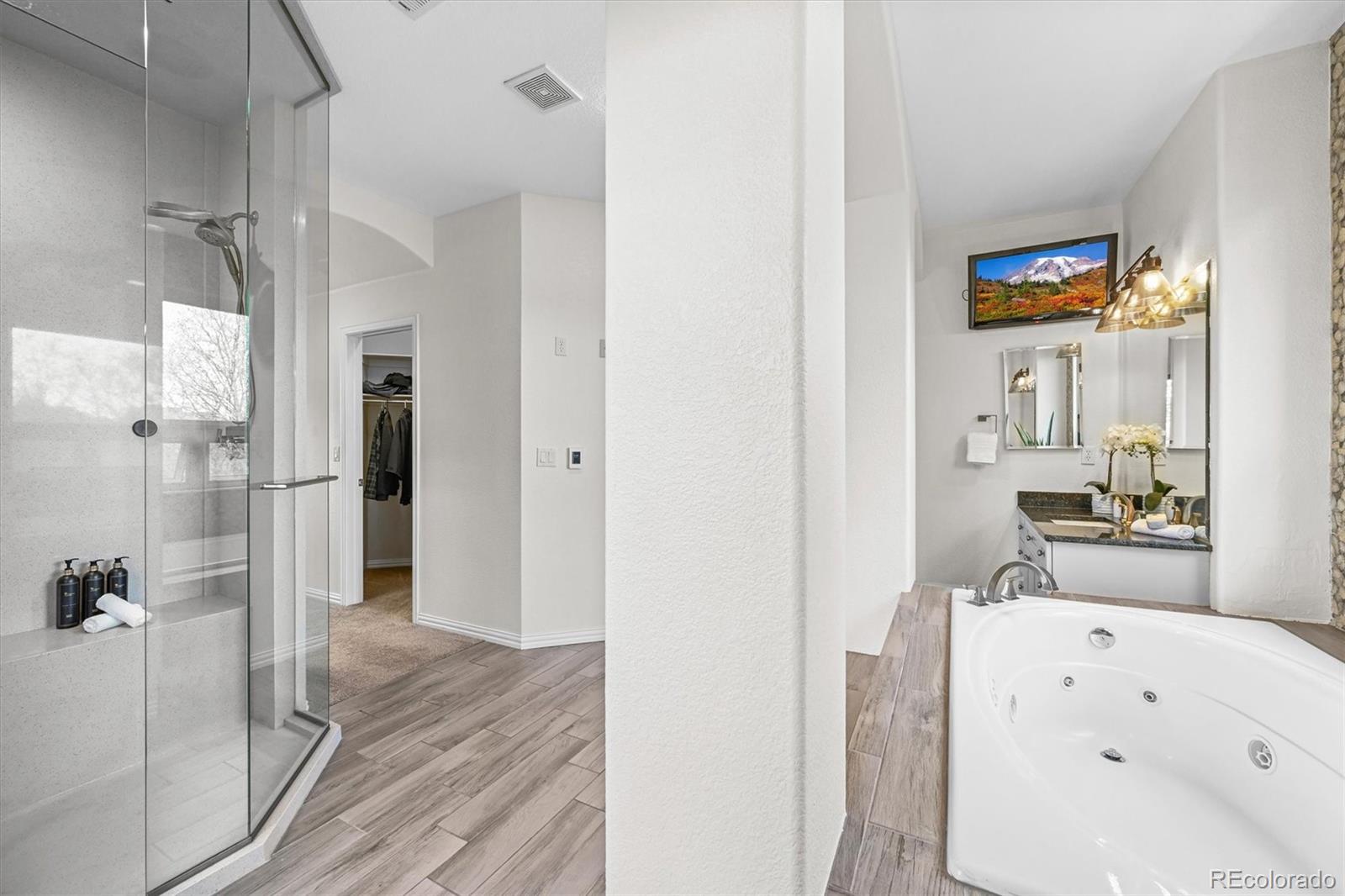 7120 Forest Ridge Circle Castle Pines CO 80108
