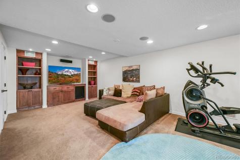 7120 Forest Ridge Circle Castle Pines CO 80108