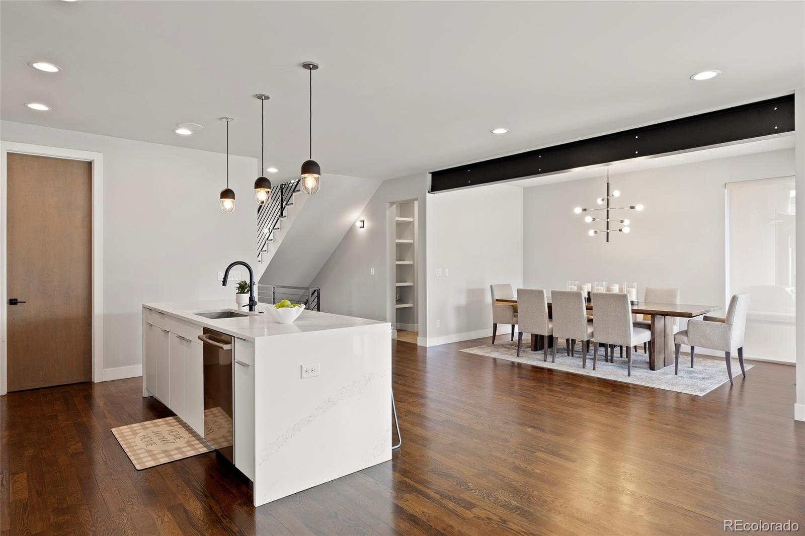 3083 S Cherry Way Denver CO 80222