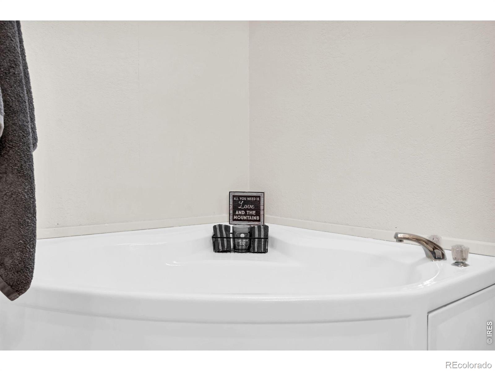 12721 Woodchuck Drive Loveland CO 80538
