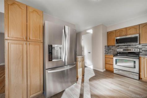 936 S Moline Street Aurora CO 80012