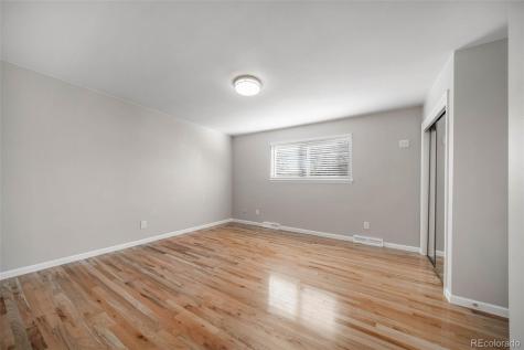 936 S Moline Street Aurora CO 80012