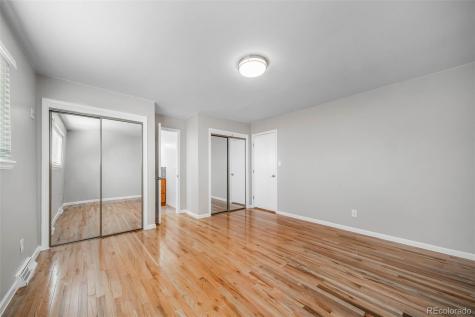 936 S Moline Street Aurora CO 80012