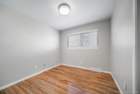 936 S Moline Street Aurora CO 80012
