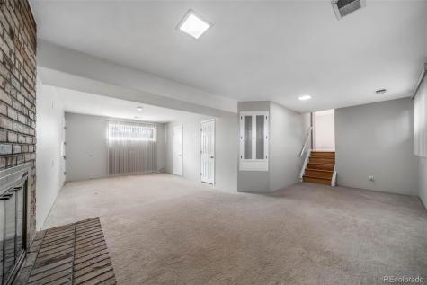 936 S Moline Street Aurora CO 80012
