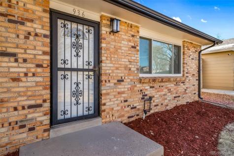 936 S Moline Street Aurora CO 80012