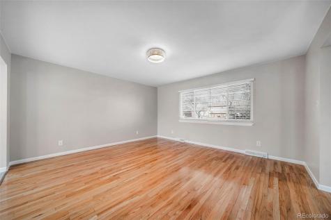 936 S Moline Street Aurora CO 80012