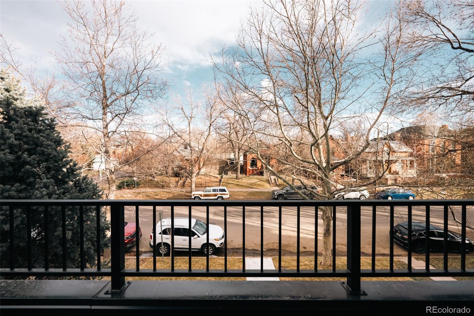 2751 Curtis Street Denver CO 80205