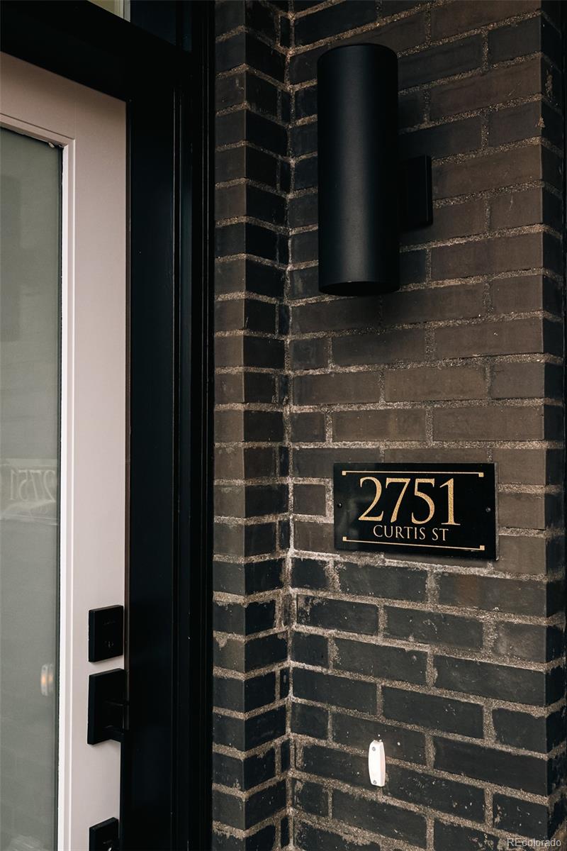 2751 Curtis Street Denver CO 80205