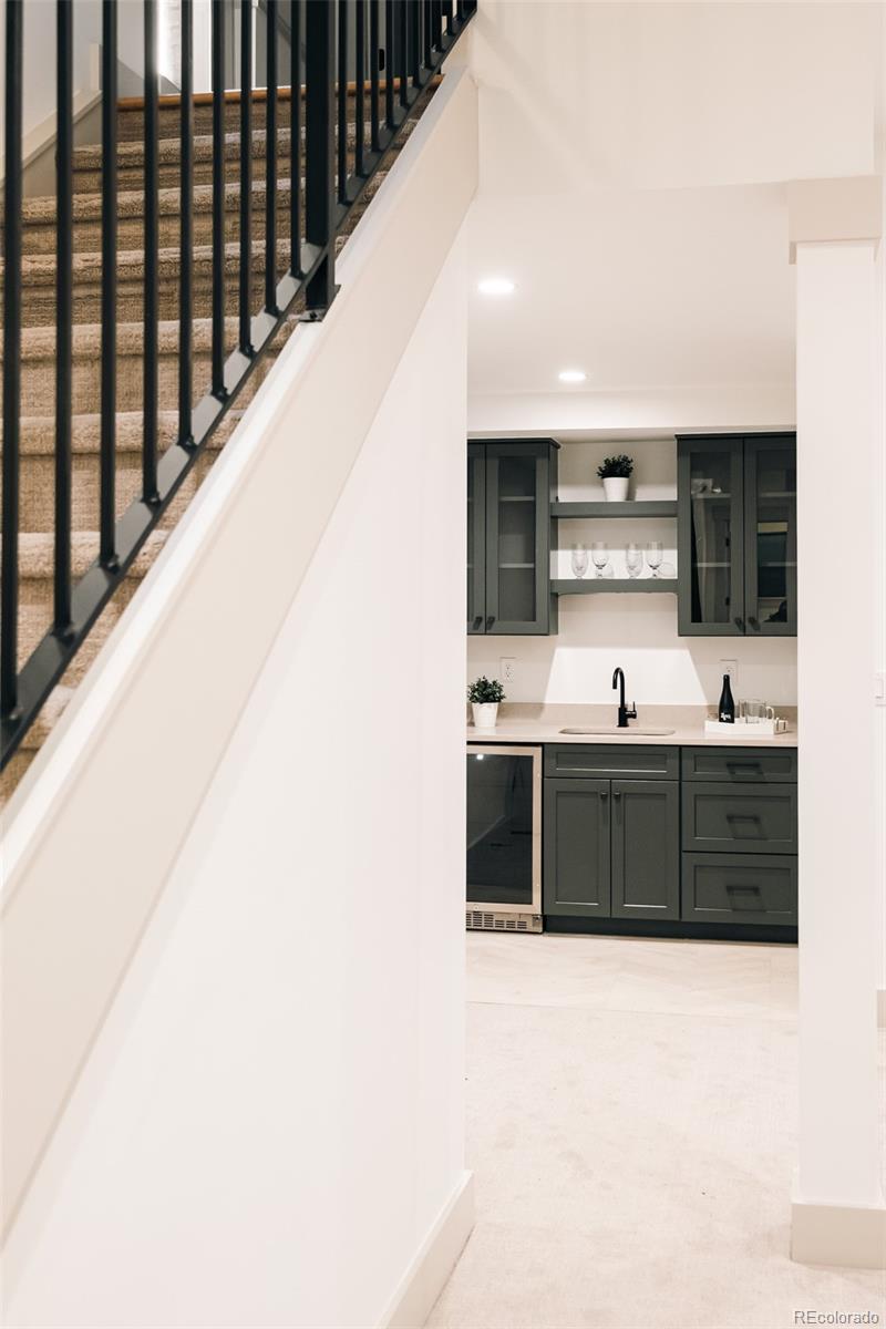 2751 Curtis Street Denver CO 80205