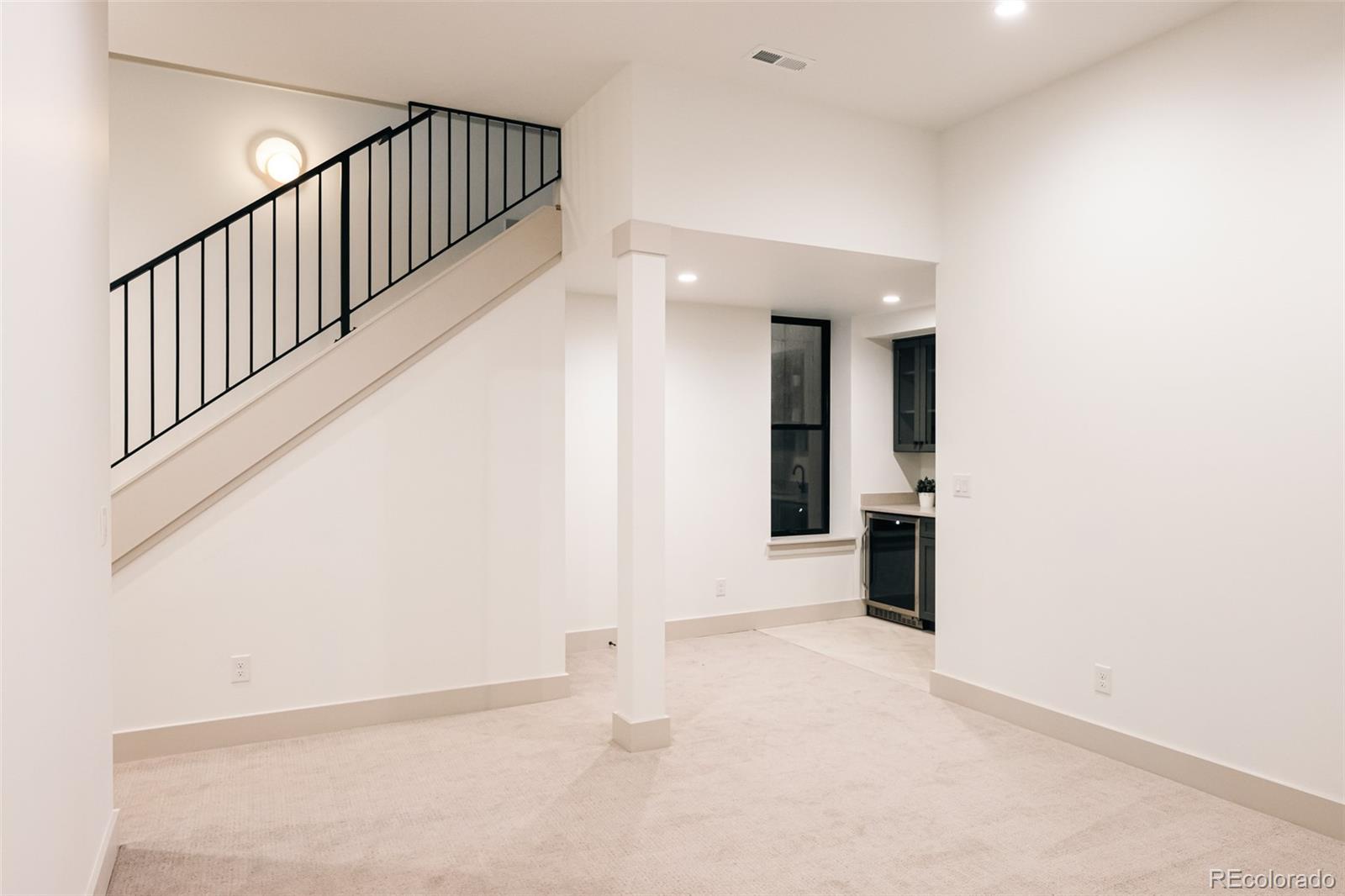 2751 Curtis Street Denver CO 80205