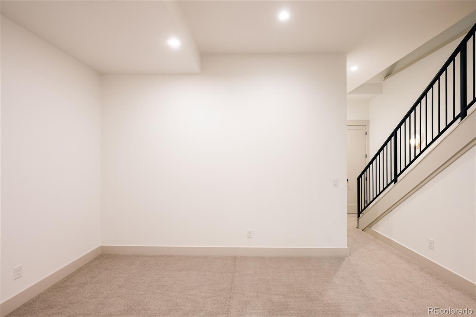 2751 Curtis Street Denver CO 80205