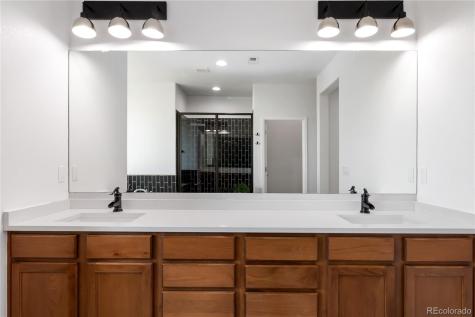 25845 E Dry Creek Place Aurora CO 80016