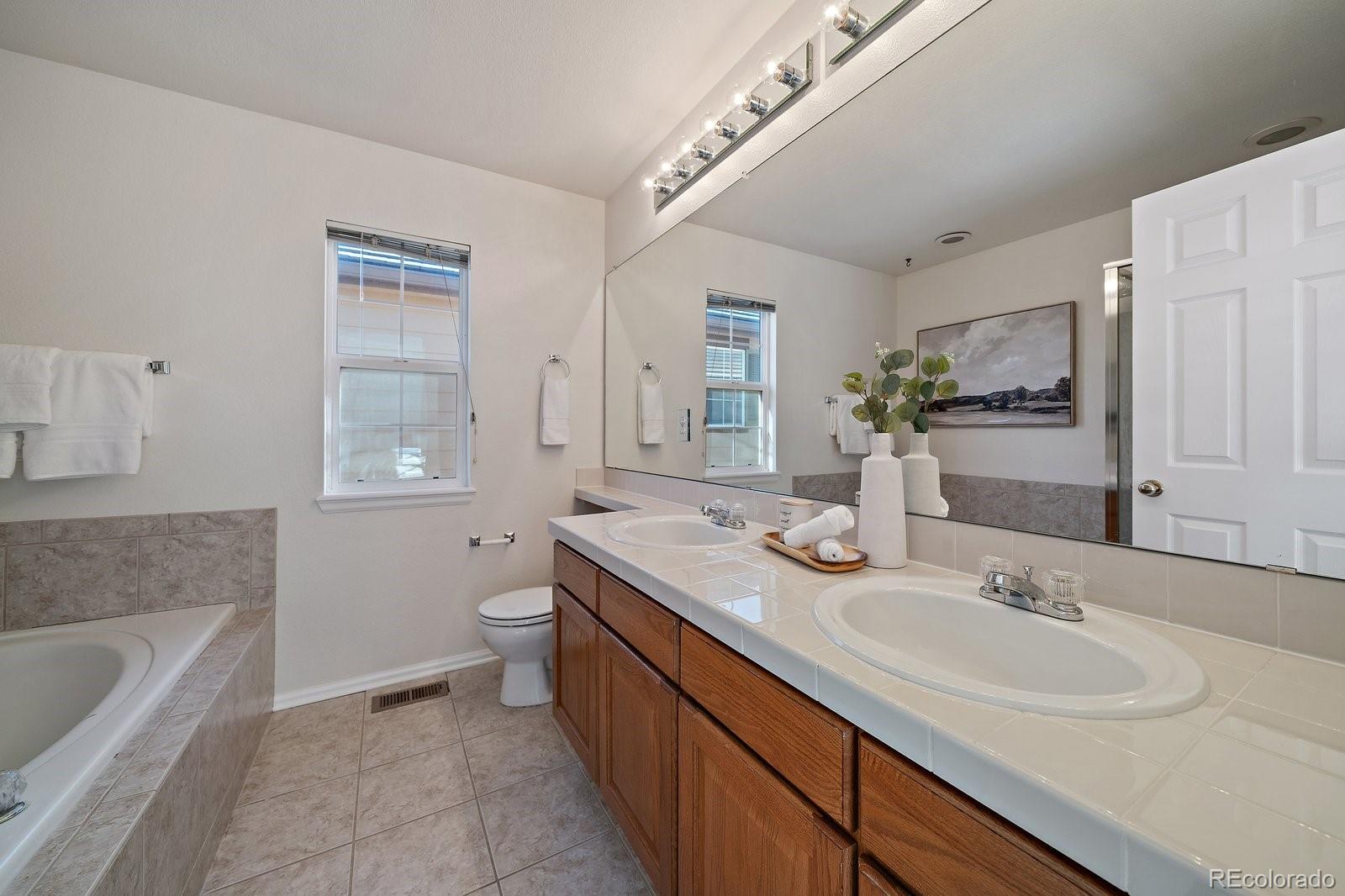 7459 S Lewiston Street Aurora CO 80016