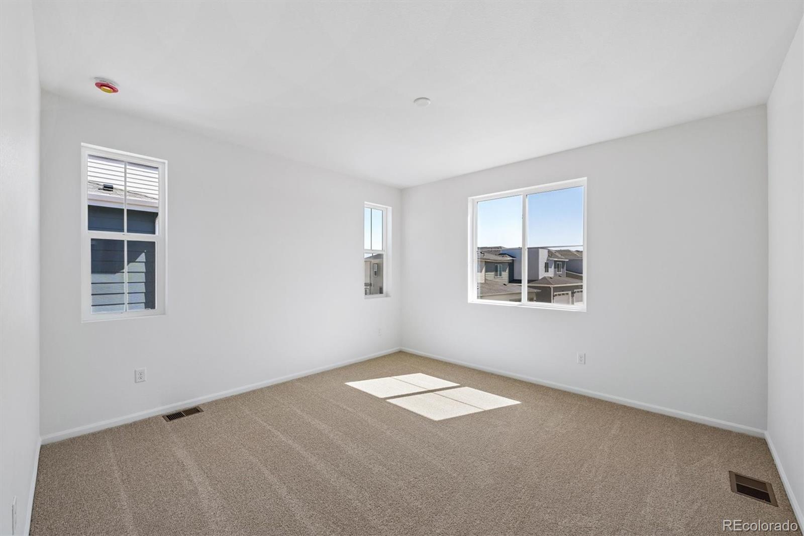 542 Pagosa Street Aurora CO 80017