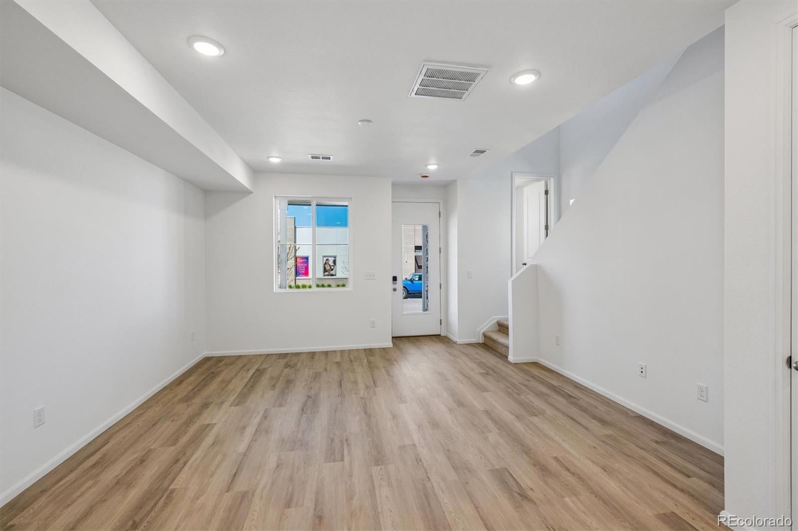 542 Pagosa Street Aurora CO 80017