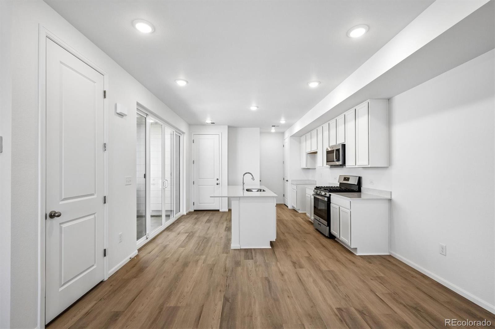 542 Pagosa Street Aurora CO 80017