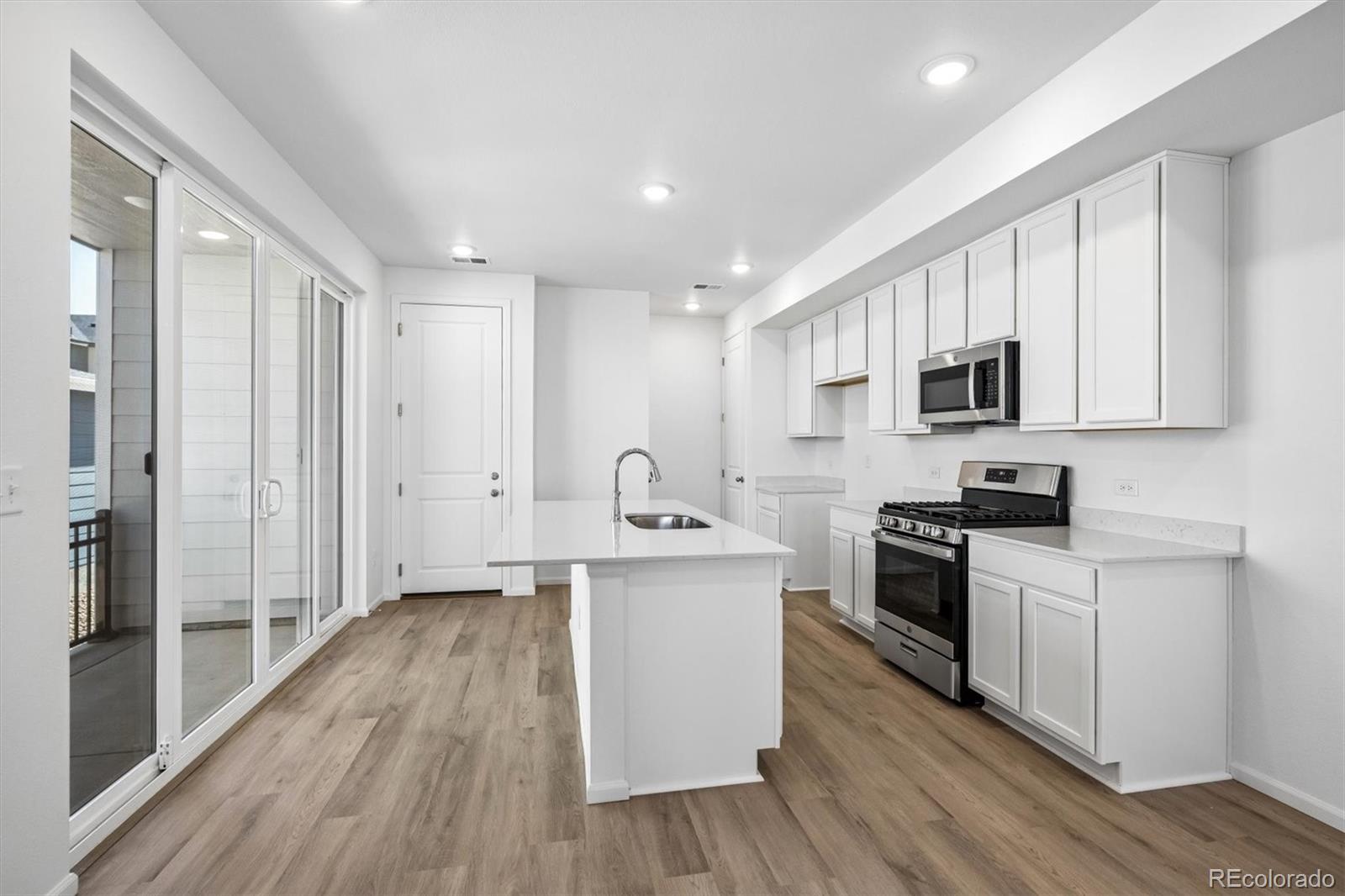 542 Pagosa Street Aurora CO 80017