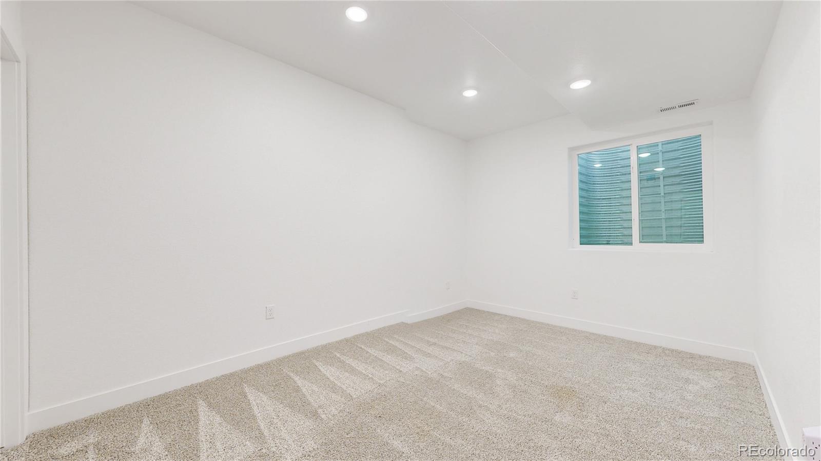 176 W 8th Avenue Byers CO 80103