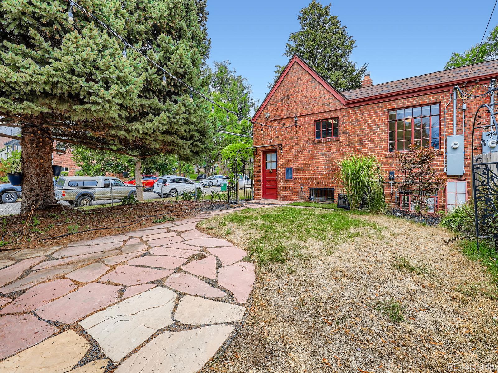 5638 E 16th Avenue Denver CO 80220