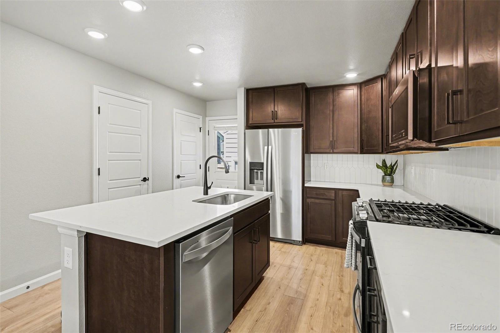 6331 N Hanover Street Denver CO 80238