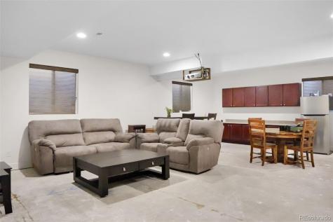 6404 S Harvest Street Aurora CO 80016