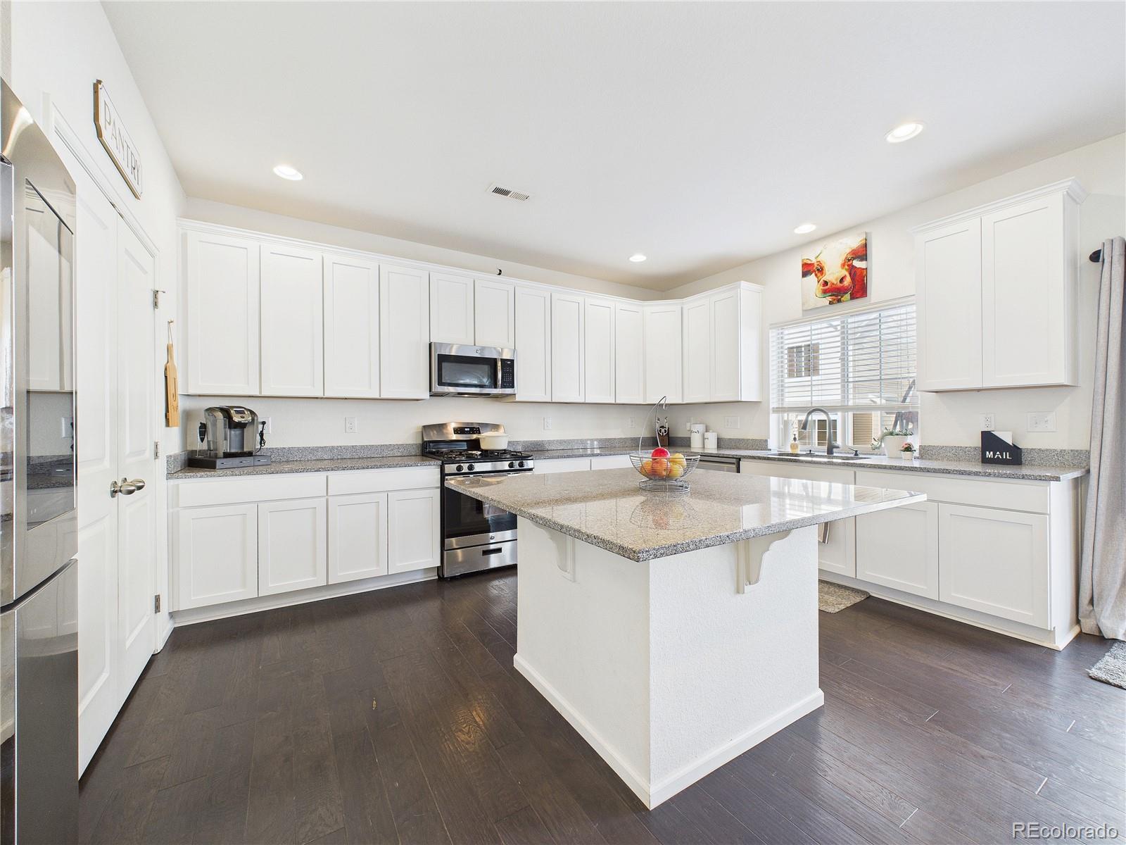 10541 Racine Way Commerce City CO 80022