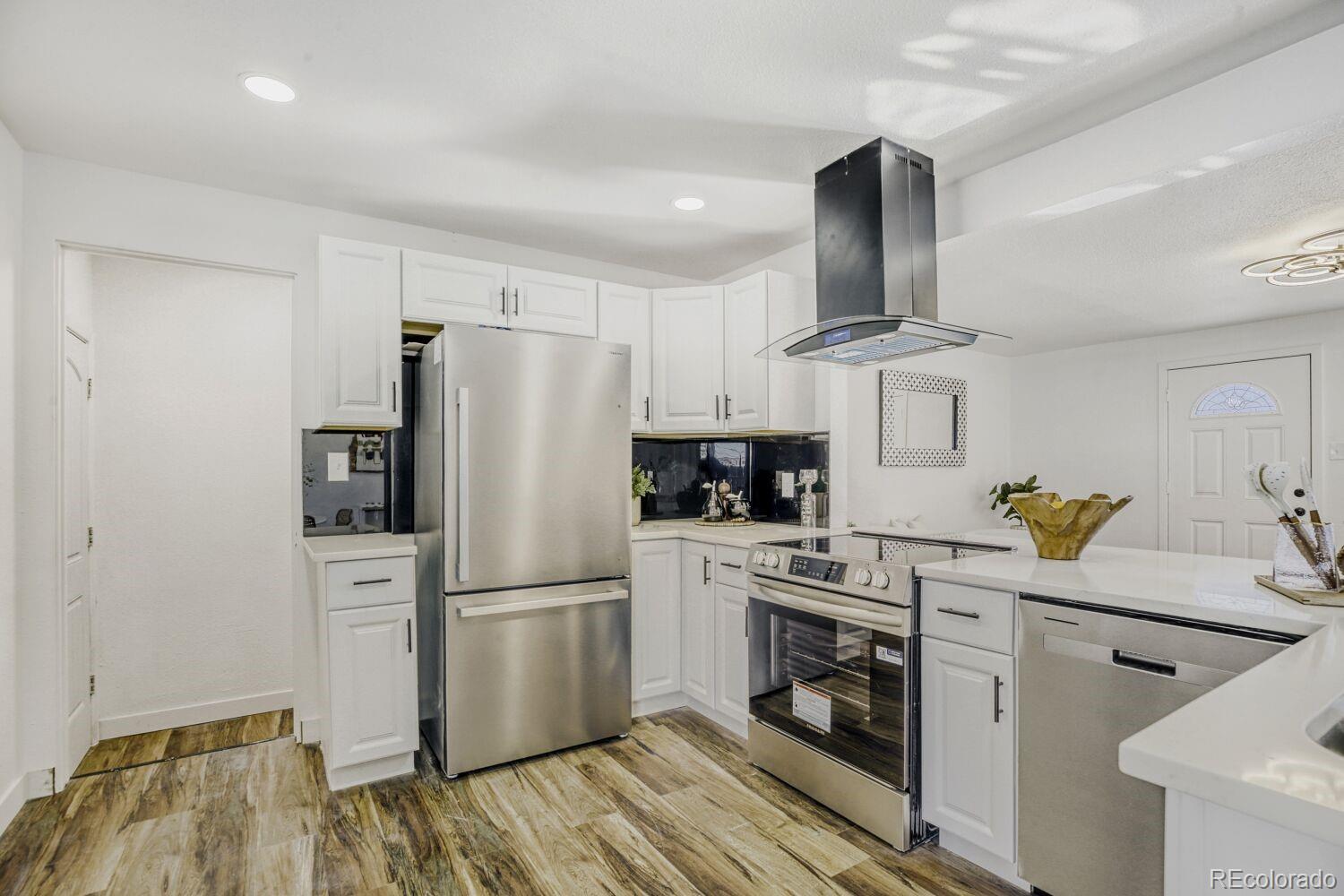229 W 81st Place Denver CO 80221