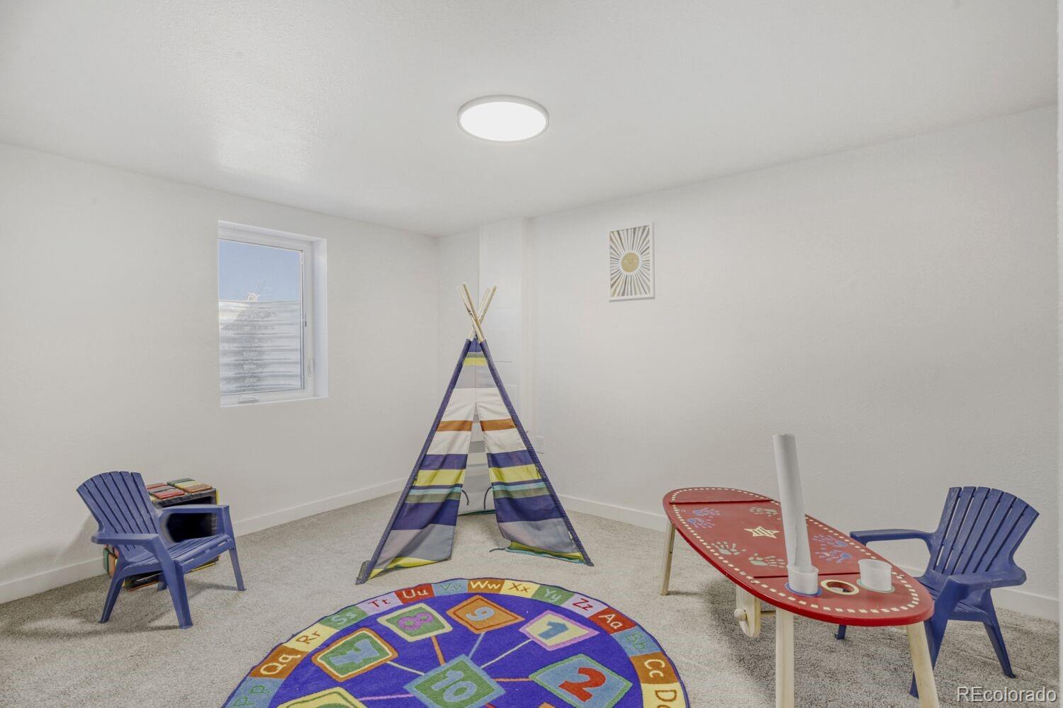 229 W 81st Place Denver CO 80221