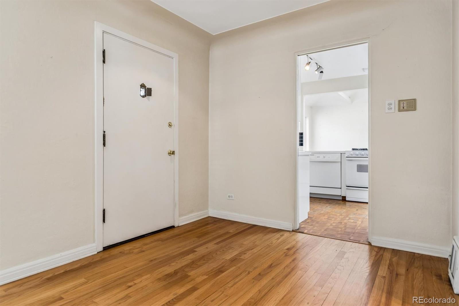 815 Oneida Street Denver CO 80220