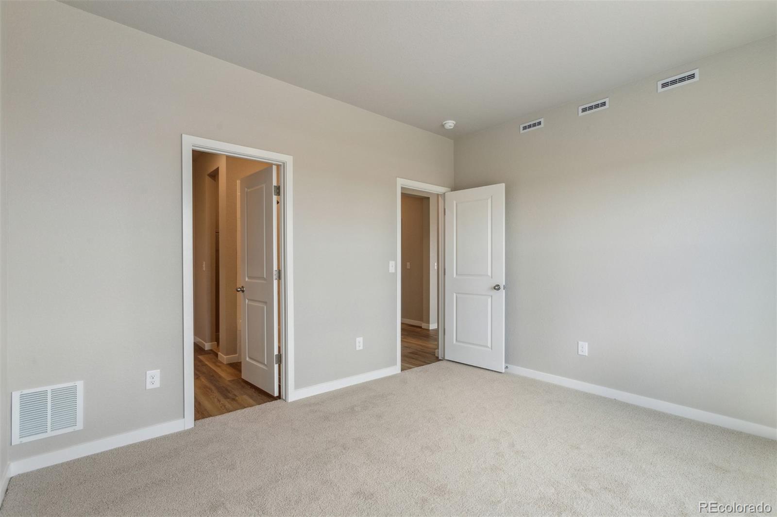 48190 Shetland Drive Bennett CO 80102
