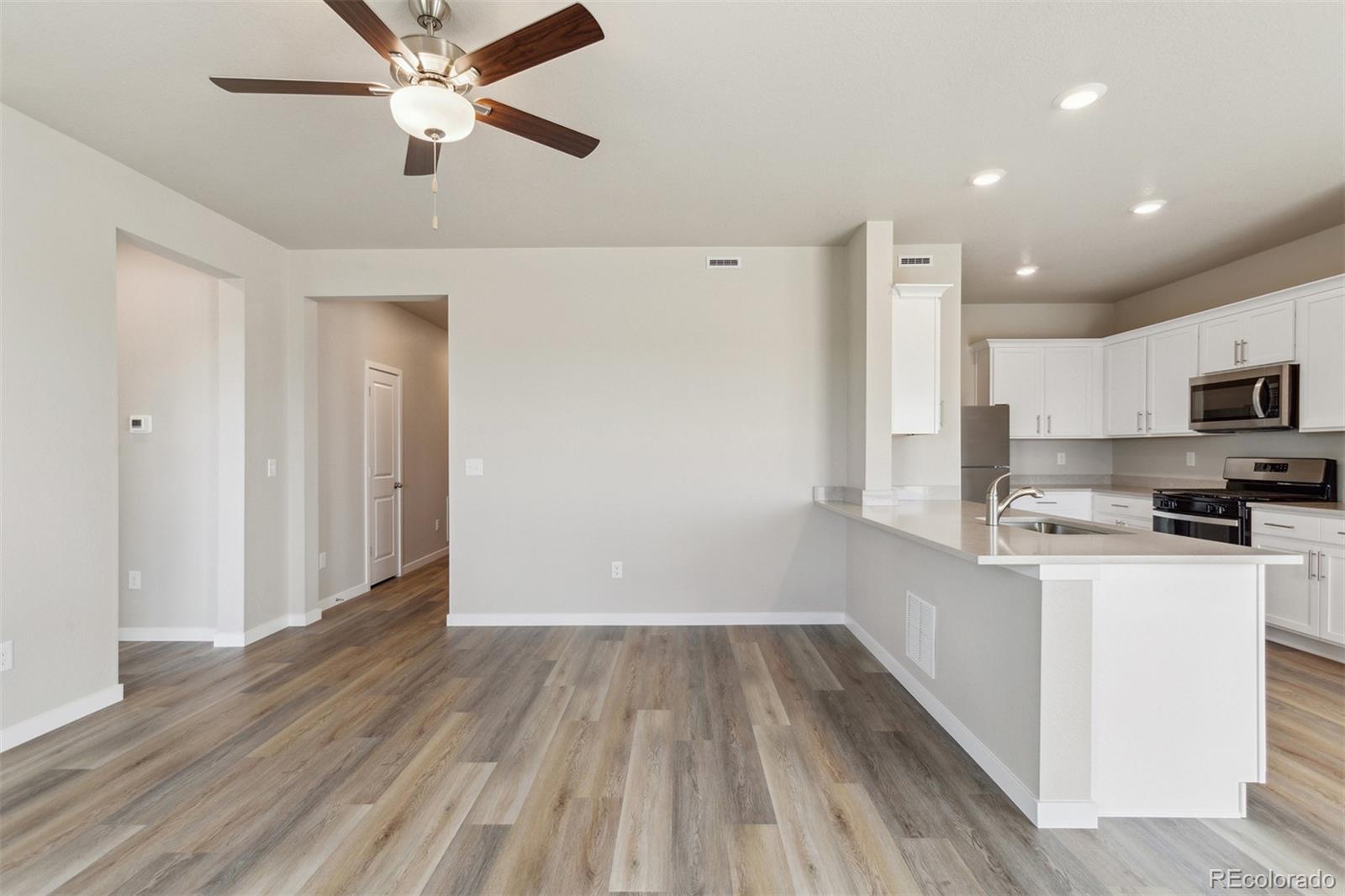 48190 Shetland Drive Bennett CO 80102