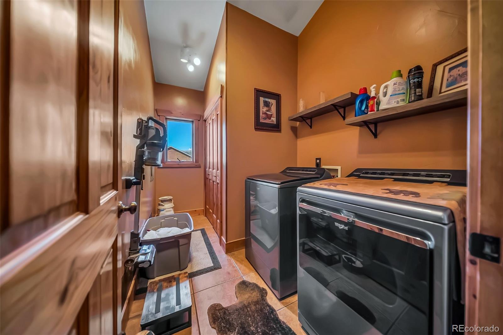 305 E Moffat Avenue Hot Sulphur Springs CO 80451