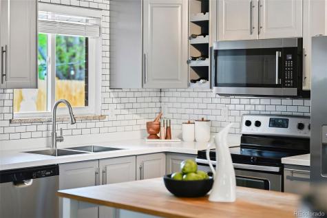 6156 Hoyt Court Arvada CO 80004