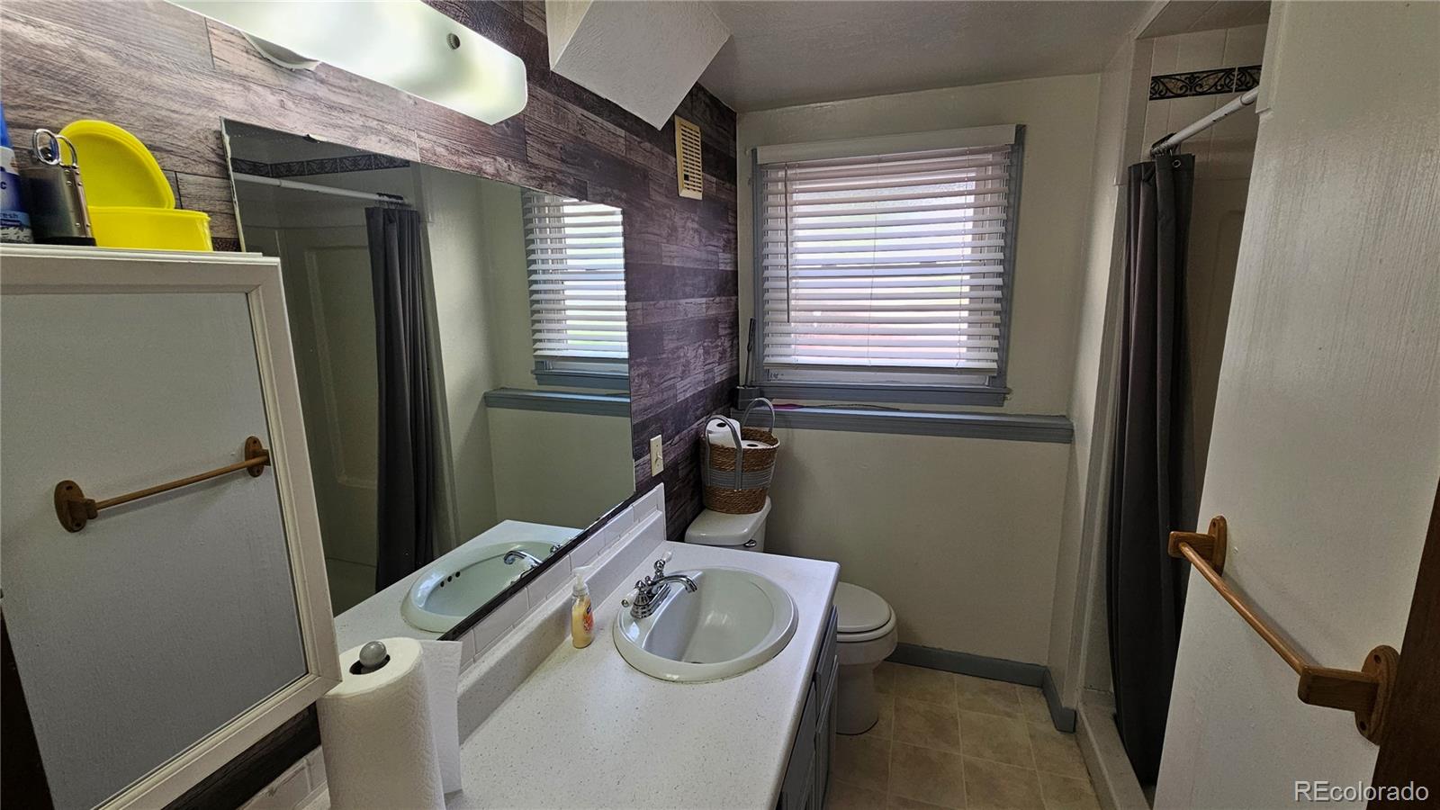 527 Elm Street Fort Morgan CO 80701