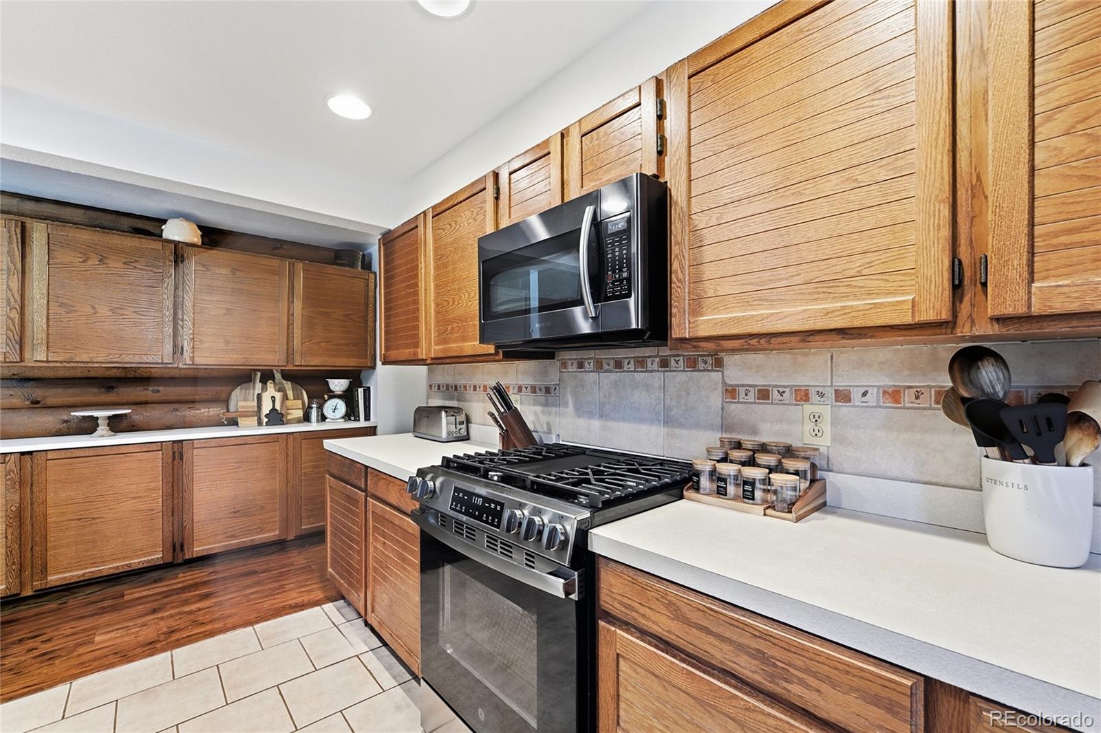 35733 Whispering Pine Elizabeth CO 80107
