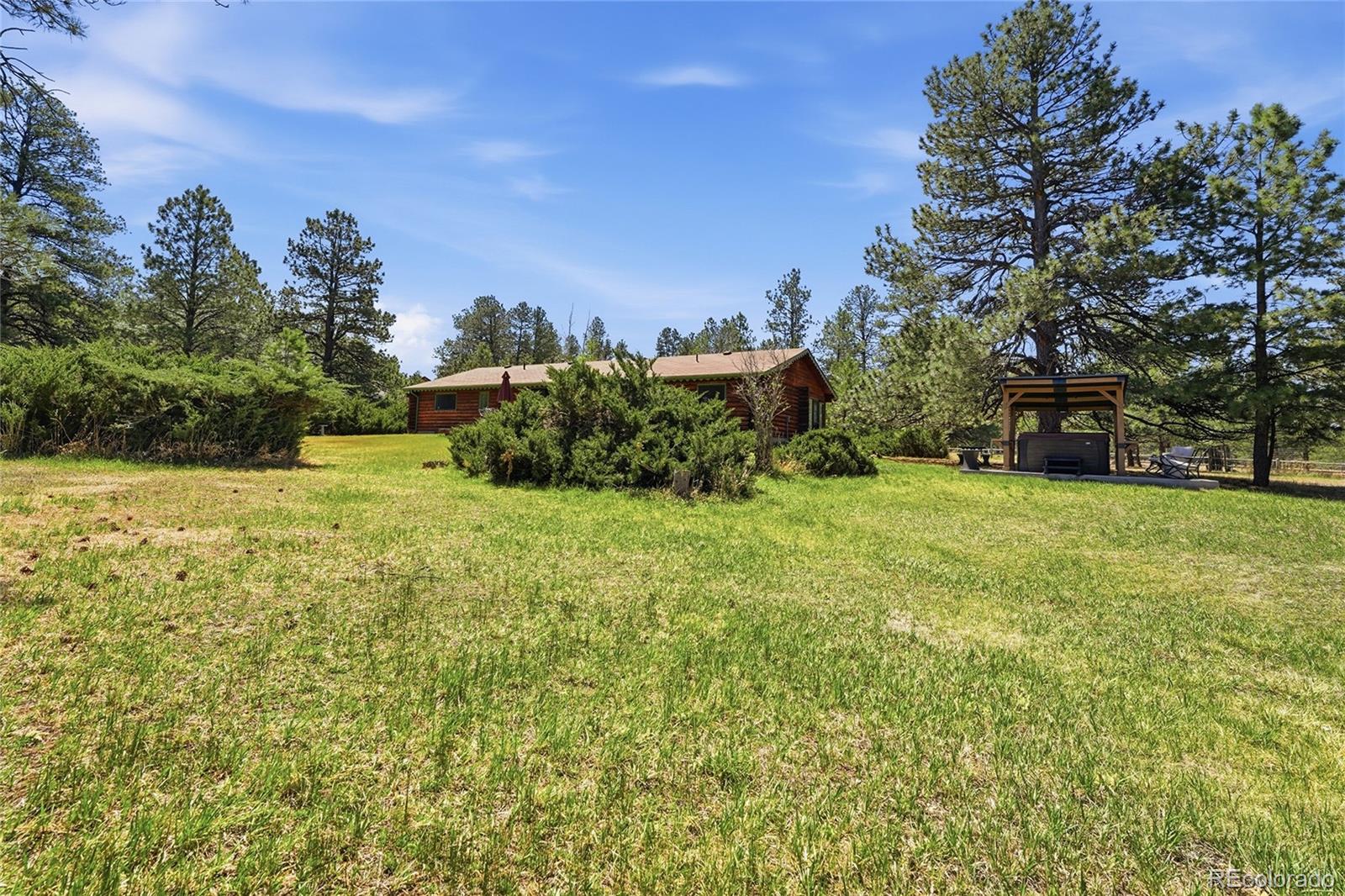 35733 Whispering Pine Elizabeth CO 80107